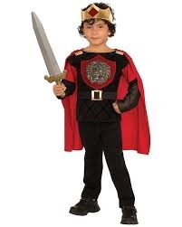 https://whititoylibrary.co.nz/wp-content/uploads/2026/03/knight_costume.jpeg